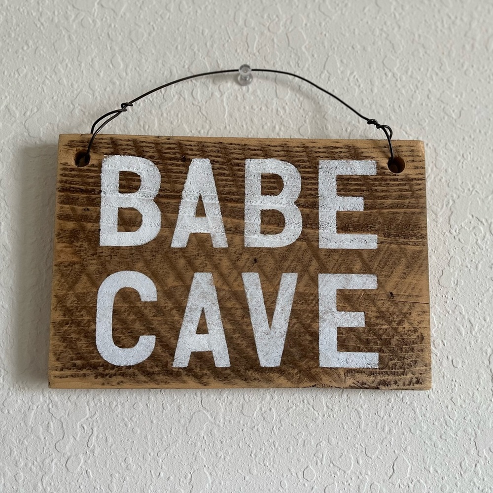 Dormify Wooden Babe Cave Sign